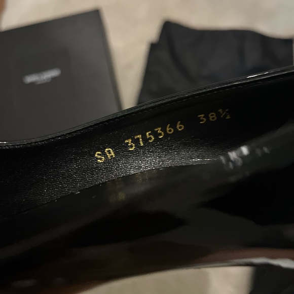 Saint Laurent Black Patent Leather Heels - Picture 2 of 5